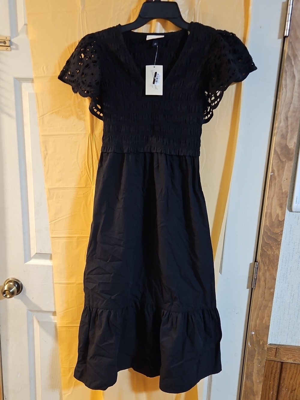 UNIVERSAL THREAD FLUTTER SLEEVE MIDI DRESS: BLACK: NEW WITH TAGS: SIZE XS